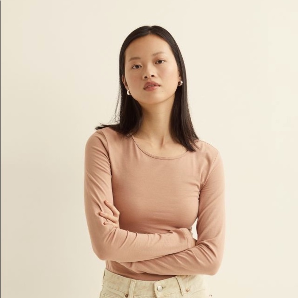 DIVIDED H&M Burgundy Long Sleeved Jersey Top